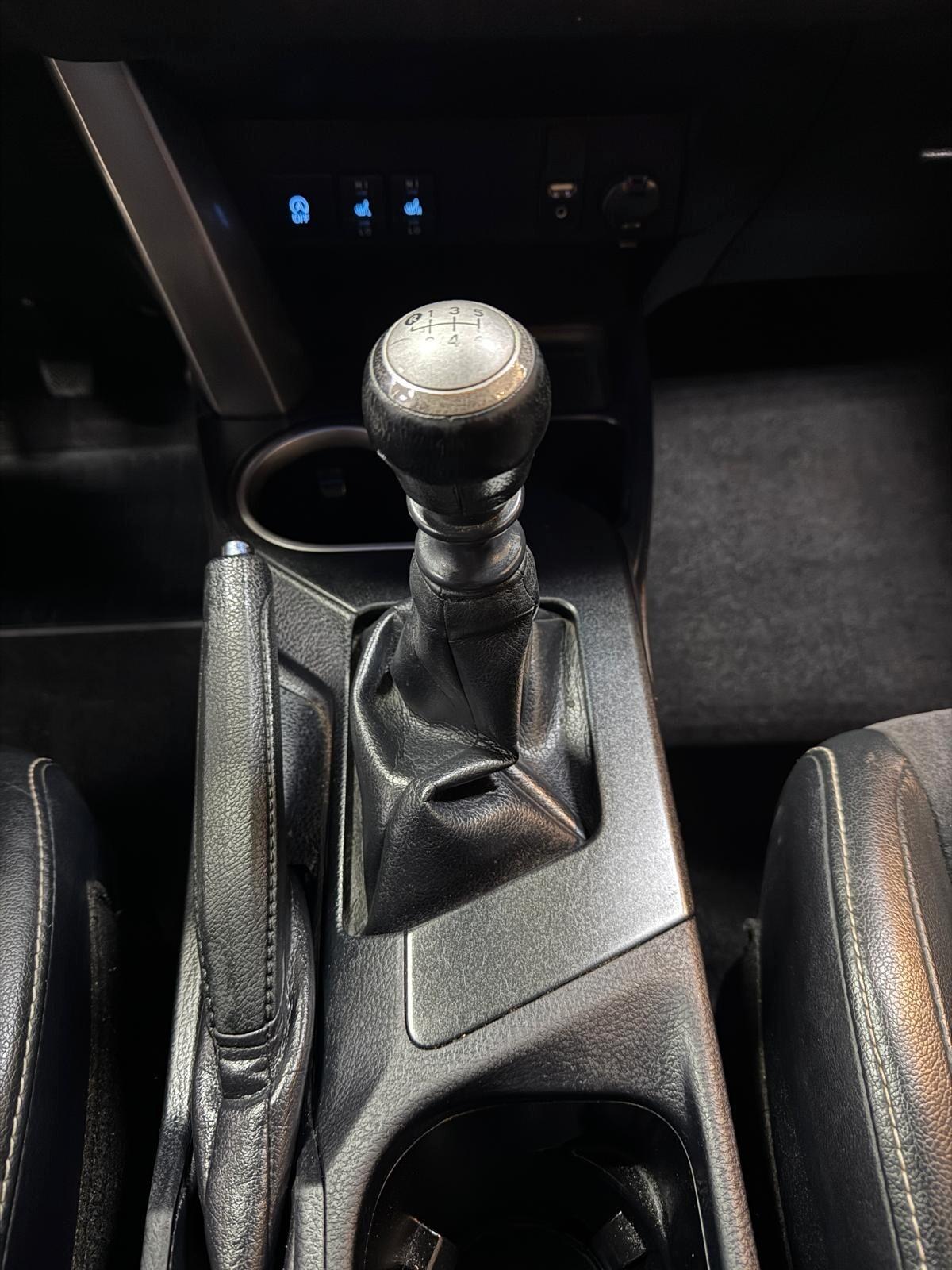 Toyota RAV 4 2.0 D-4D 2WD Lounge MY '17 UNICOPR. PARI AL NUOVO