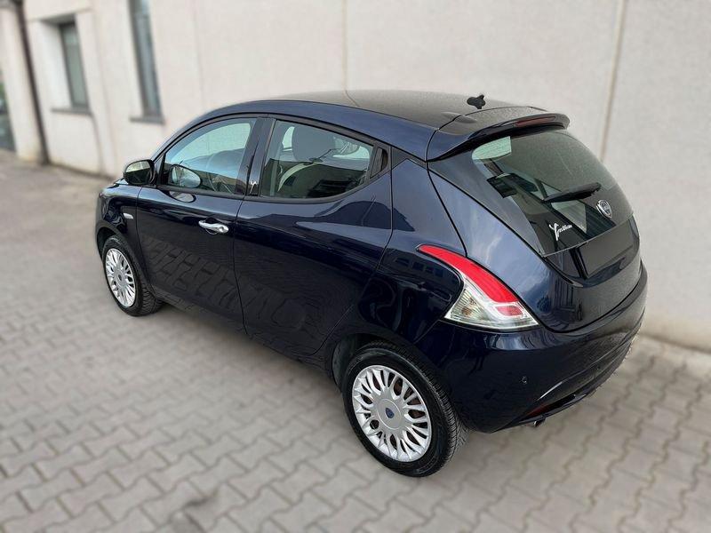 Lancia Ypsilon 1.2 69cv Gold