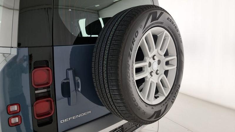 Land Rover Defender 110 3.0D I6 200 CV AWD Auto S
