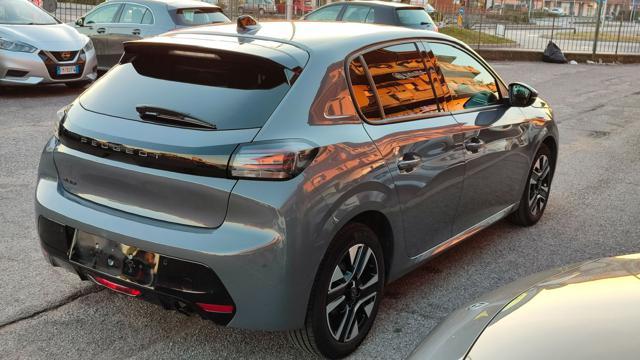 PEUGEOT 208 1.2 100cv Allure *SENZA VINCOLO FINANZIAMENTO*