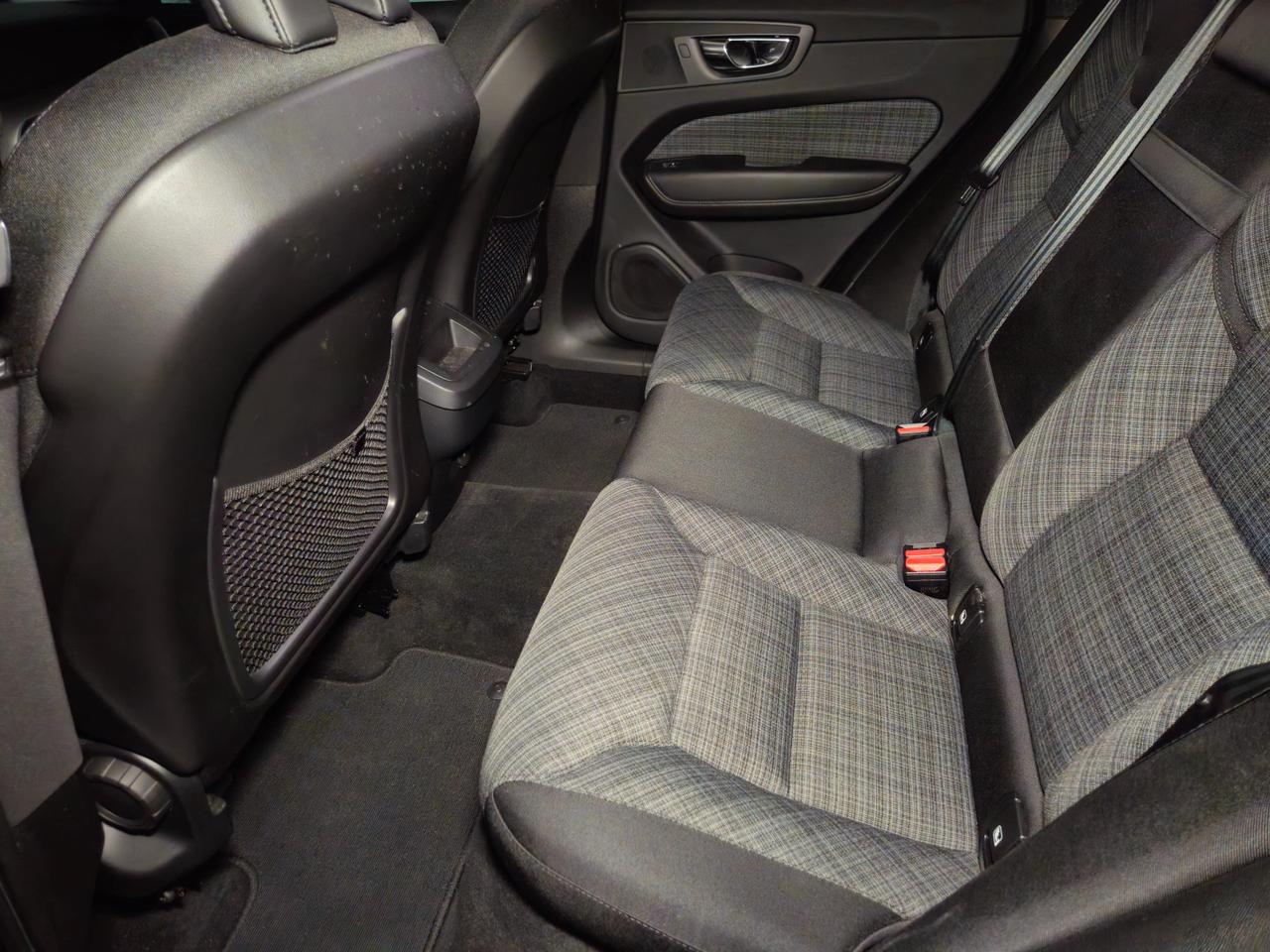 Volvo XC60 2.0 b4 Core auto