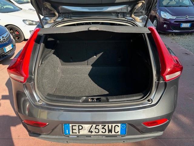 Volvo V40 D2 1.6 Momentum