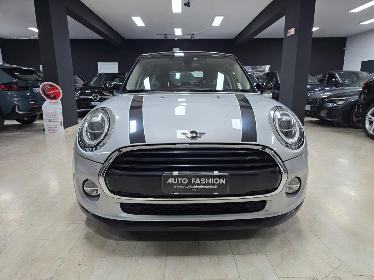 Mini Cooper D 1.5 116 cv Automatica