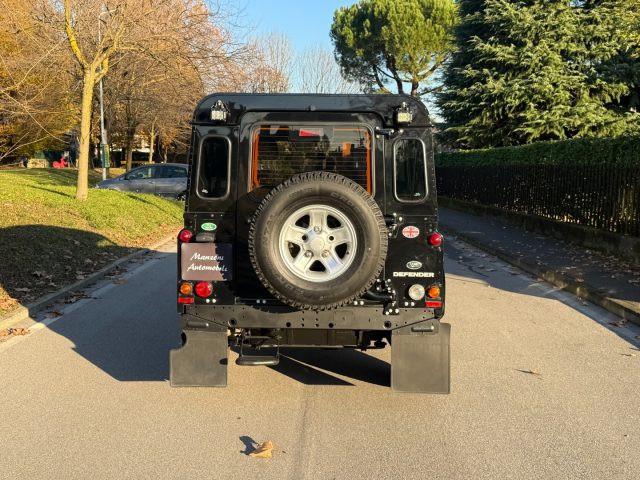 LAND ROVER Defender 90 2.2 TD4 Station Wagon S