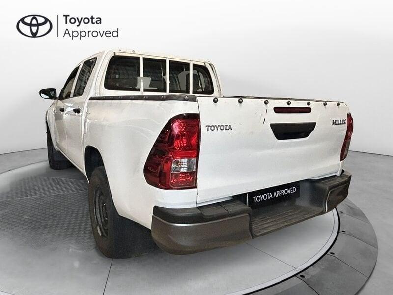 Toyota Hilux 2.4 D-4D 4WD 4 porte Double Cab Comfort MY 21