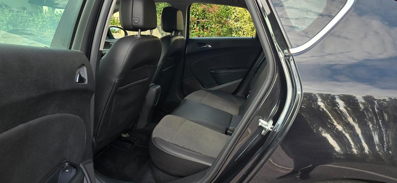 Opel Astra 1.6 CDTI 136CV EcoFLEX S&S 5 porte Cosmo