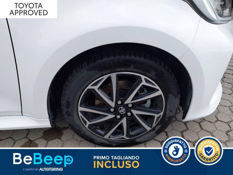 Toyota Yaris 1.5 HYBRID LOUNGE
