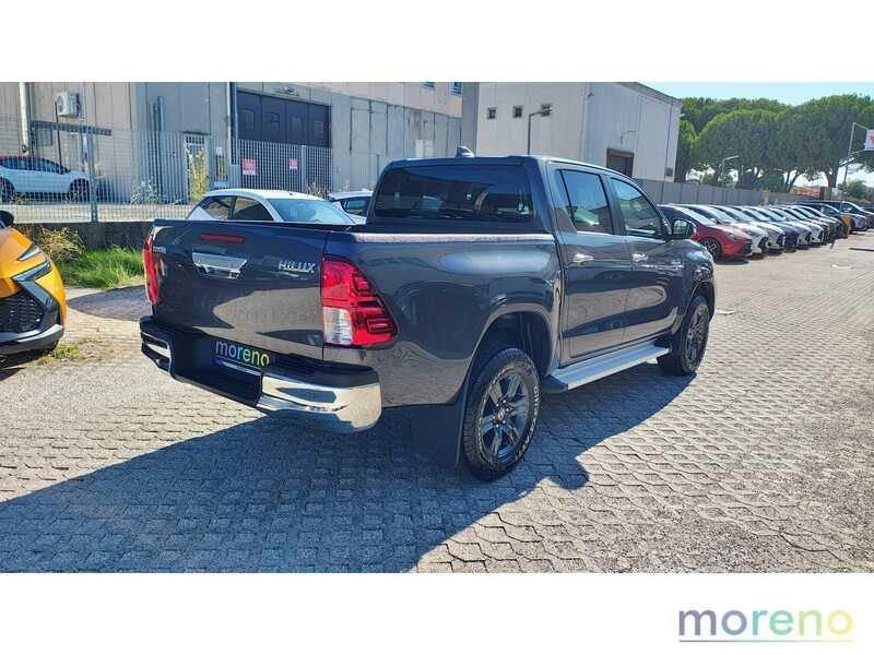 Toyota Hilux 2.4 d-4d C&C 4x4 Lounge