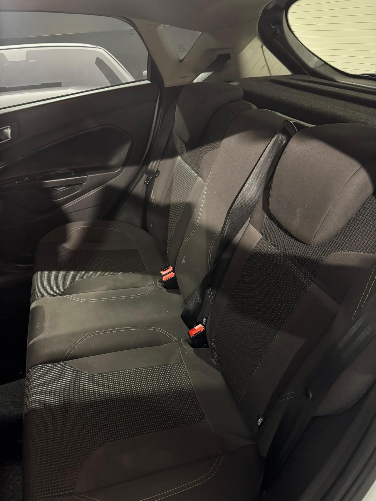 Ford FIESTA 1.5 TDCI 5p. 75CV*NEOPATENTATI*