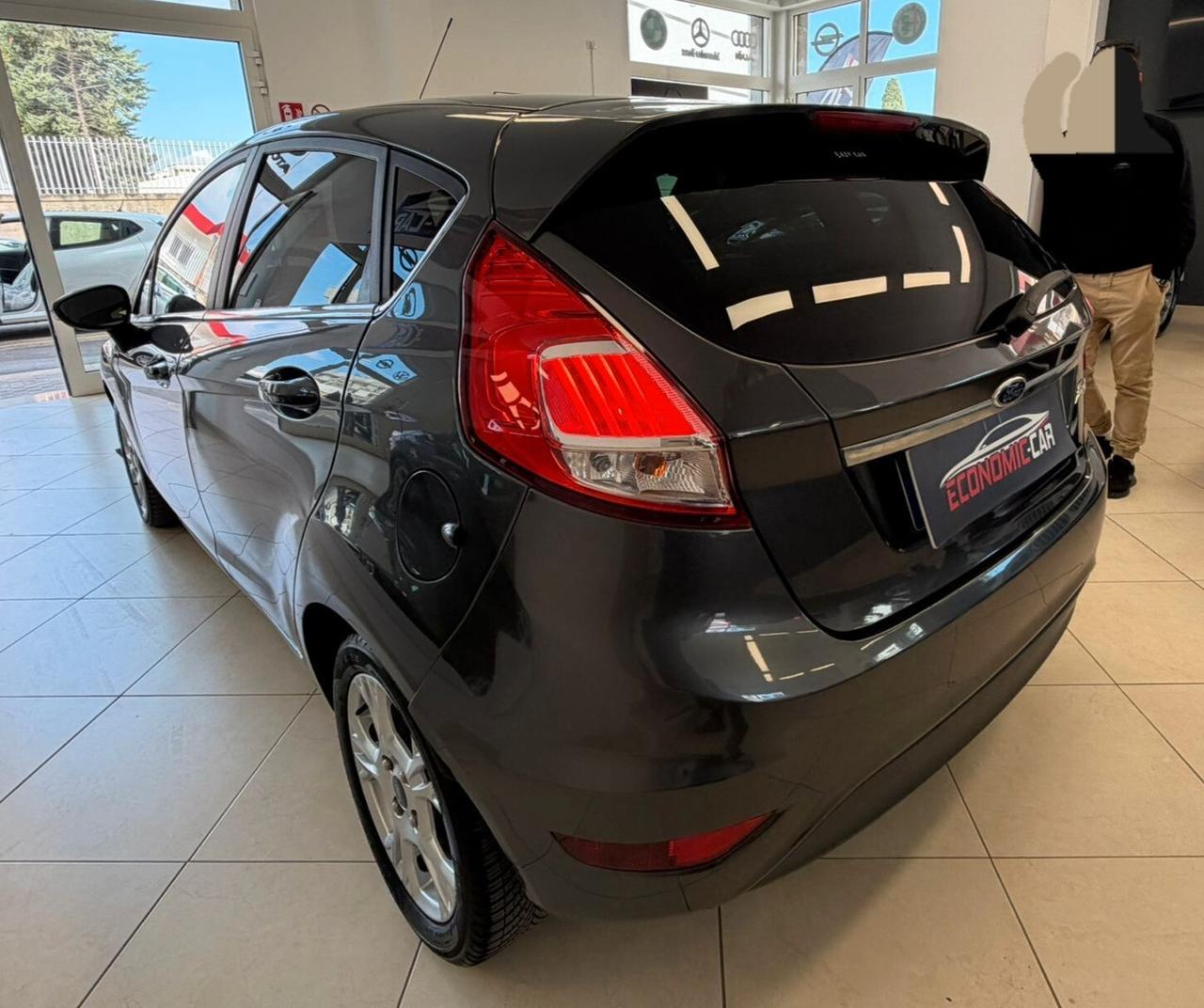 Ford Fiesta 1.5 TDCi 75CV 5 porte Titanium