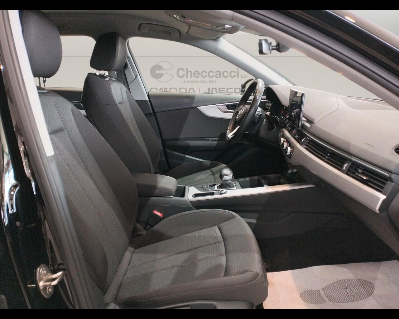 AUDI A4 5ª serie A4 Avant 35 TDI/163 CV S tronic