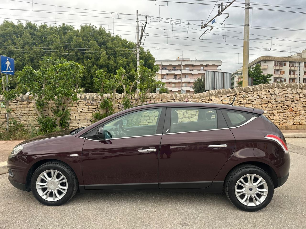 Lancia DELTA 1.6 DIESEL 2010 - TETTO PANORAMICO