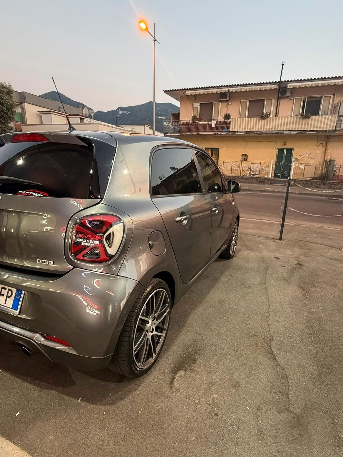 Smart ForFour 90 0.9 Turbo twinamic JBL brabus