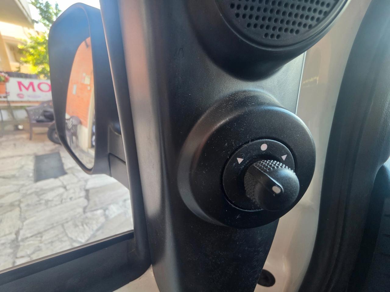 Fiat Fiorino 1.3 MJT 95CV Cargo SX