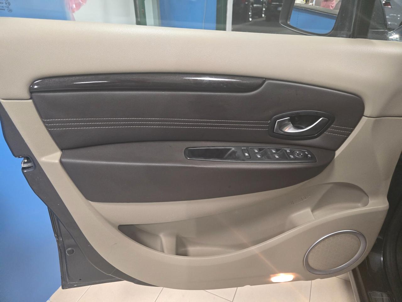 Renault scenic 3 serie