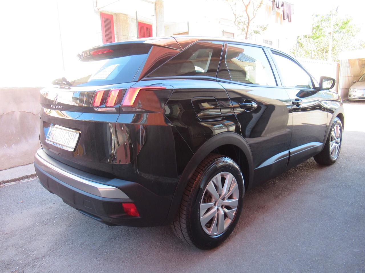 Peugeot 3008 BlueHDi 130 S&S Business