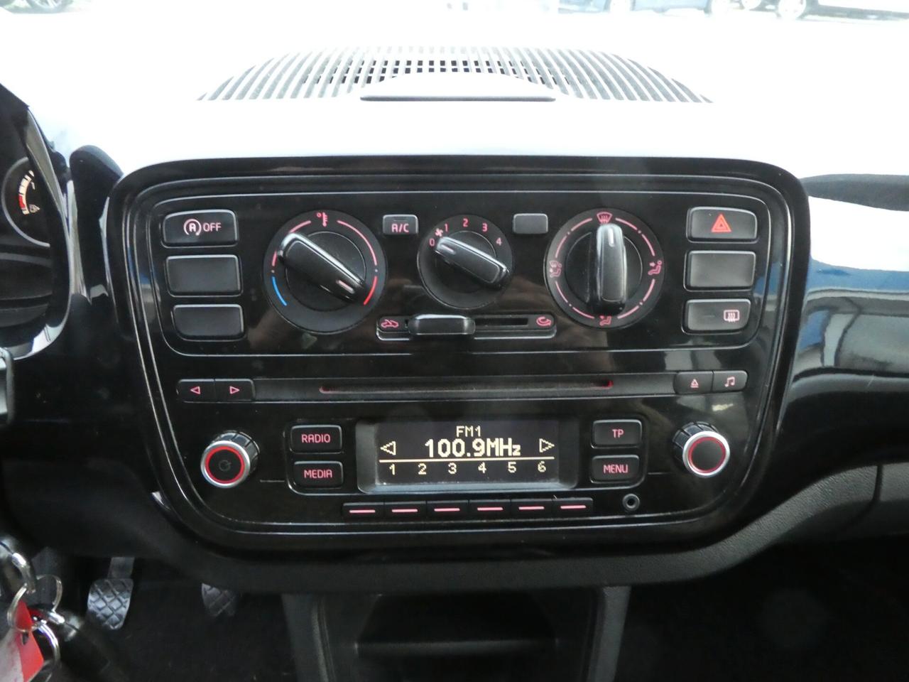 Volkswagen up! 1.0 5p. eco high BlueMotion Technology OK NEOPATENTATI