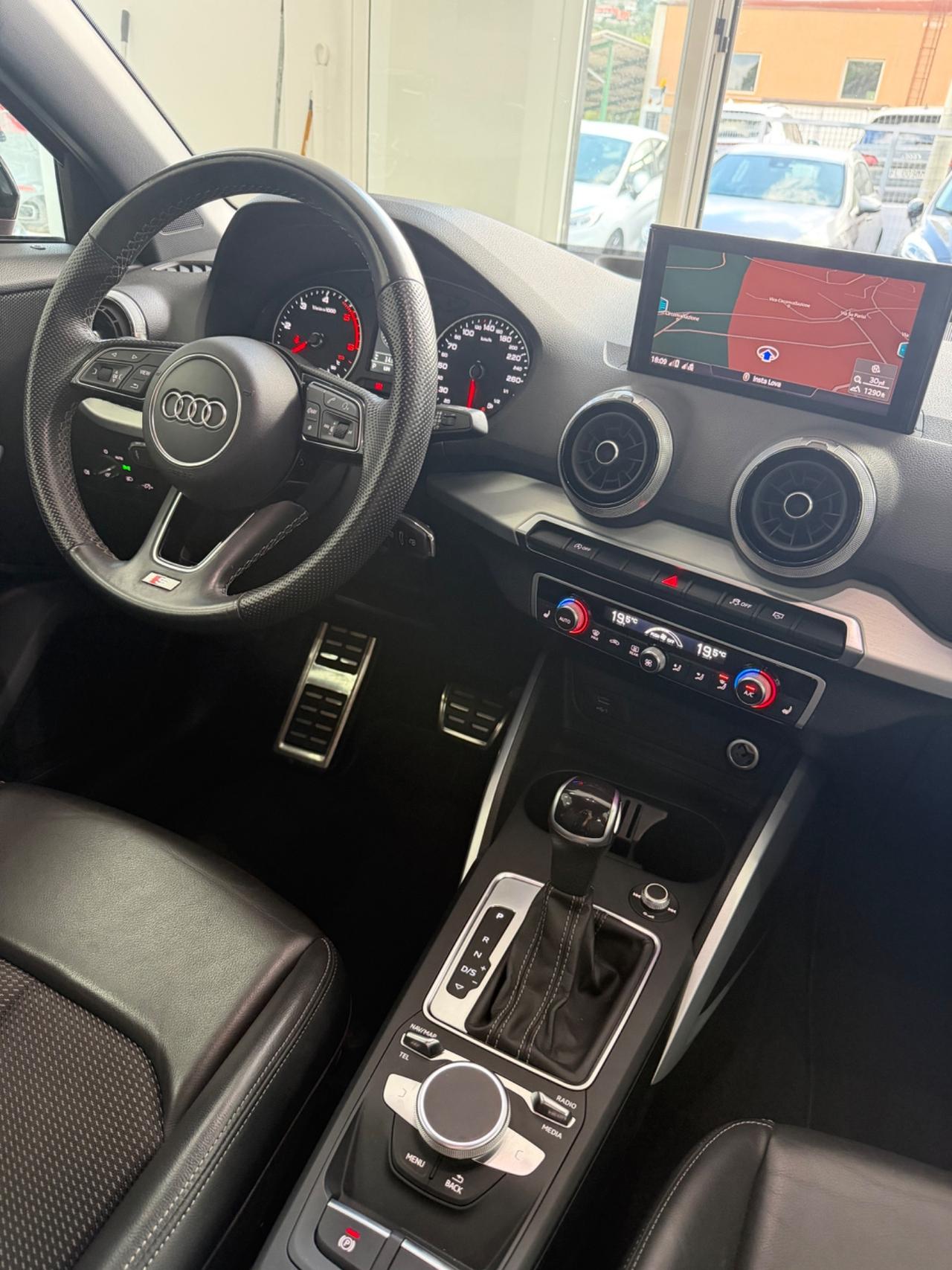 Audi Q2 2.0 150 S-LINE IDENTITY BLACK finanziabile