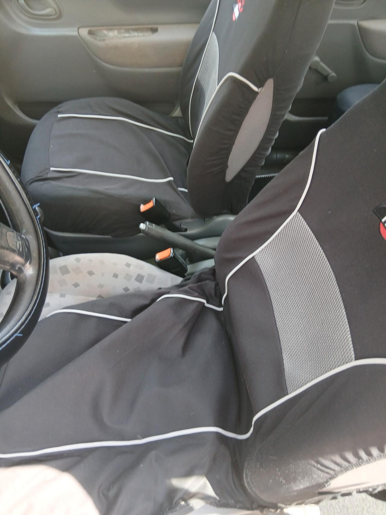 Opel Agila 1.0 12V