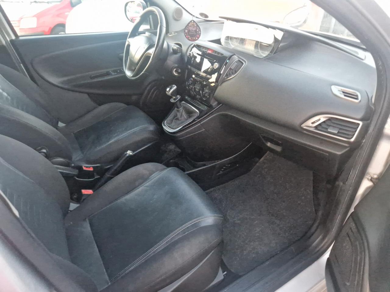Lancia Ypsilon GPL S&S Platinum - 2011