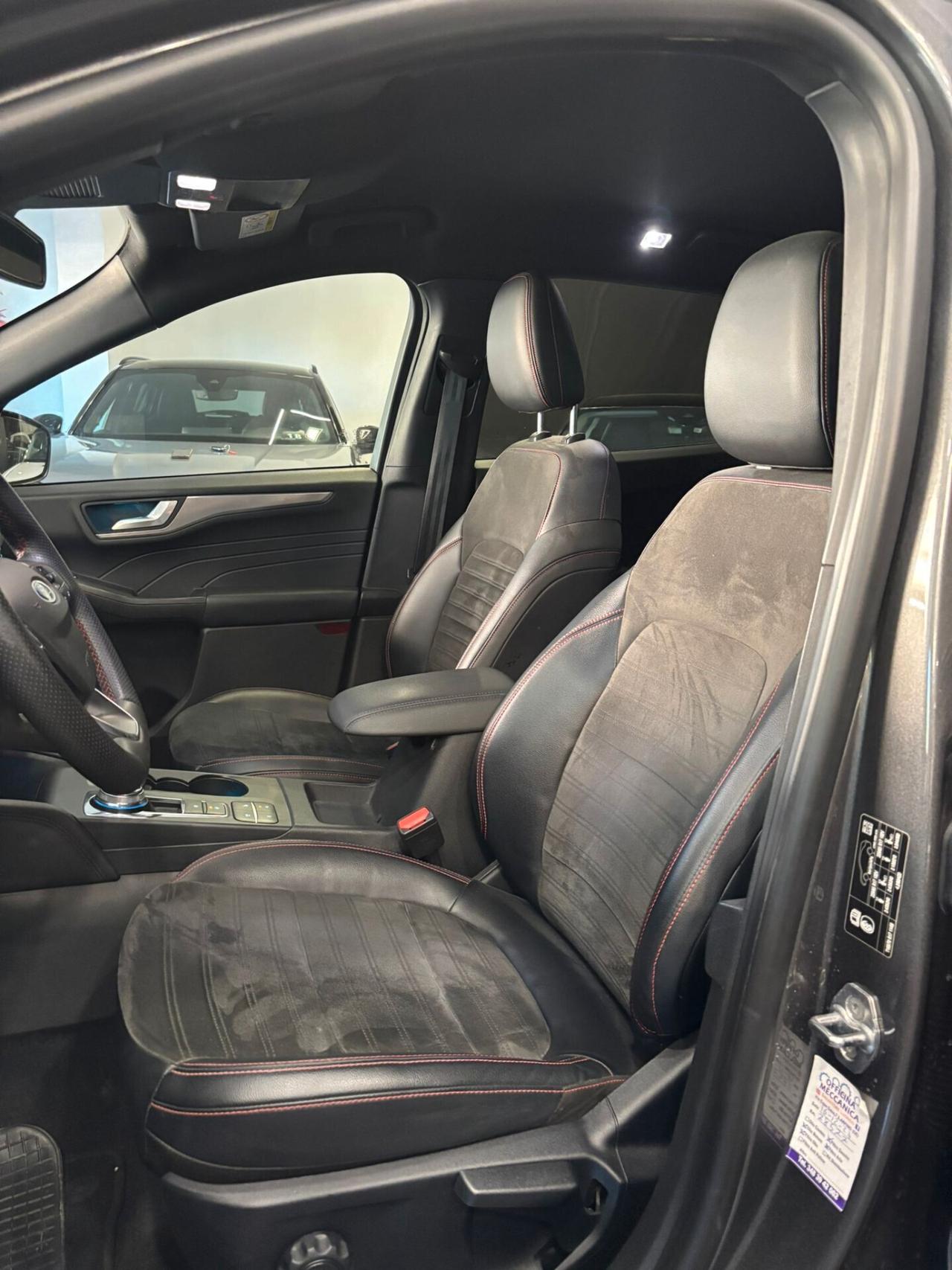 Ford Kuga 1.5 EcoBlue 120 CV aut. 2WD ST-Line