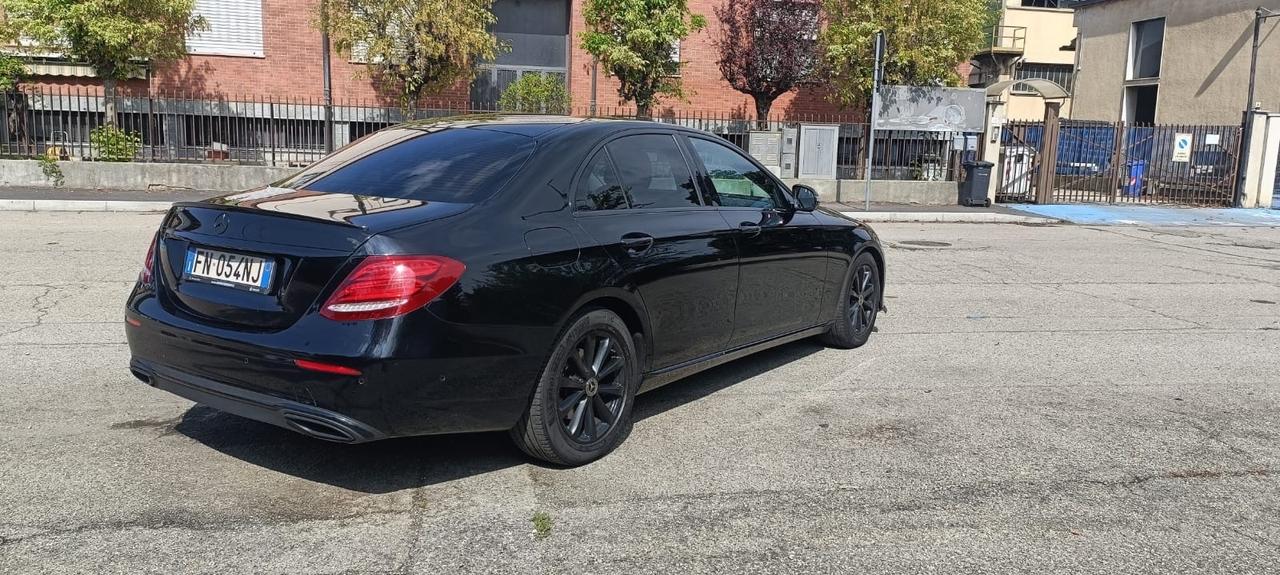 Mercedes-benz E 200 d Auto Premium Plus