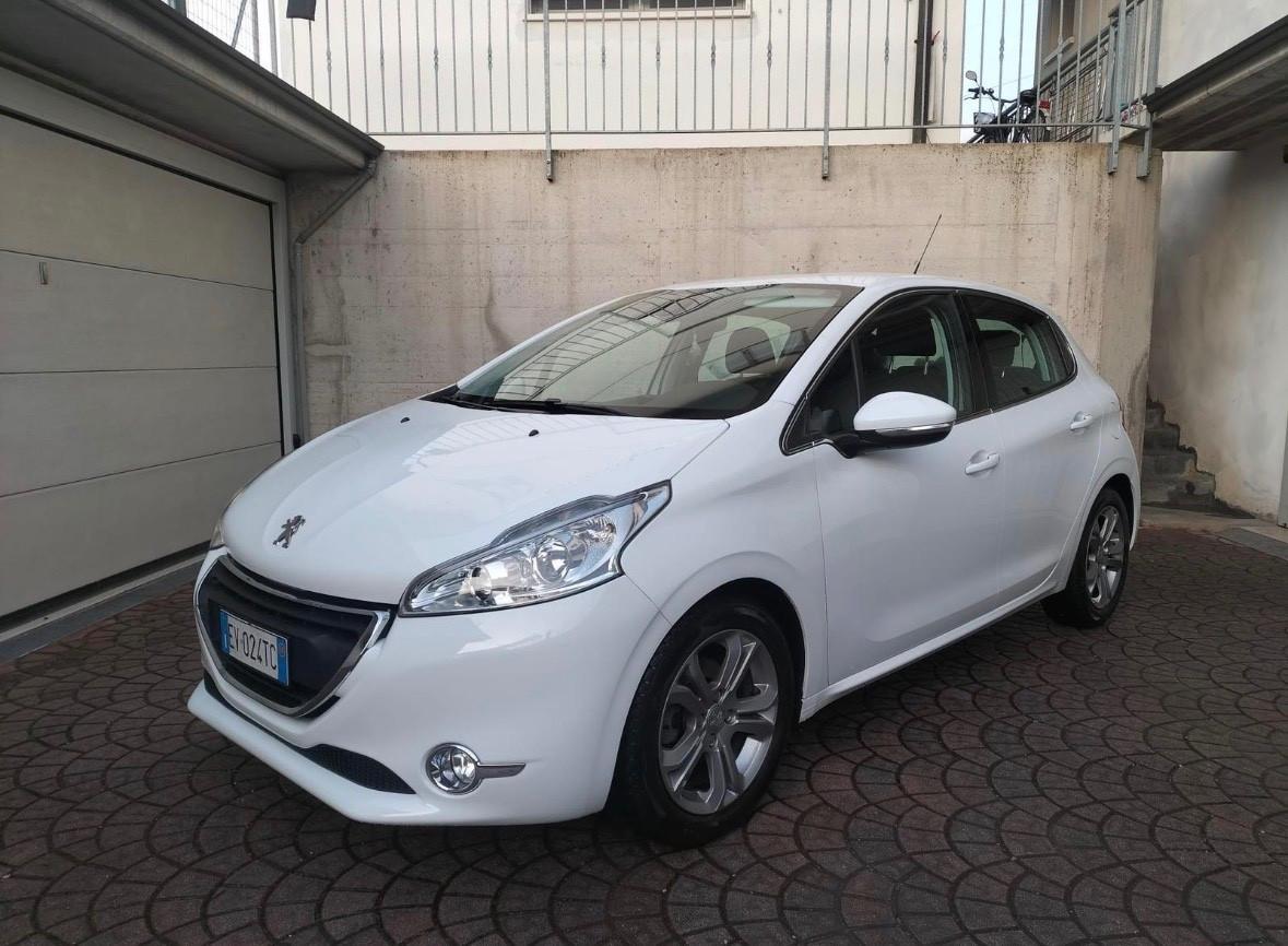 Peugeot 208 1.2 VTi 82 CV 5 porte Active