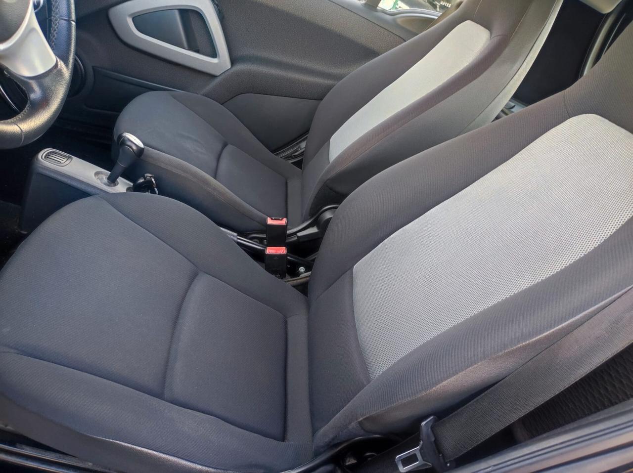 Smart ForTwo 1000 52 kW coupé passion