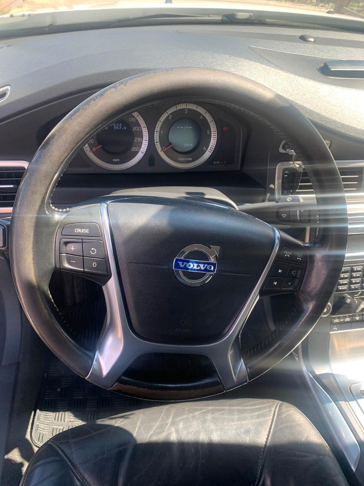 Volvo S80 2.4 D5 205 CV Geartronic Momentum