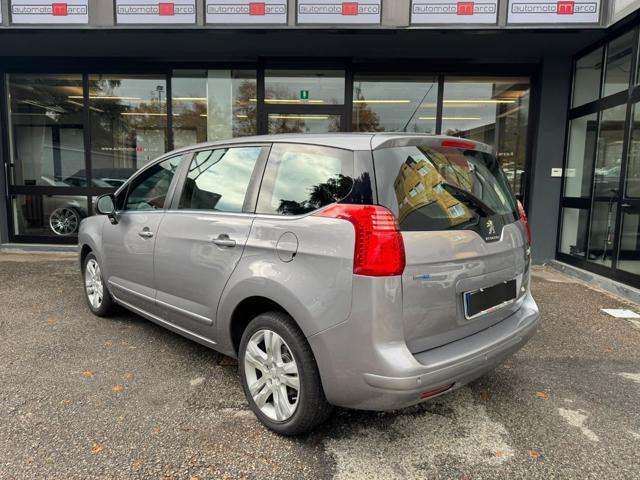 PEUGEOT 5008 BlueHDi 120 S&S Active