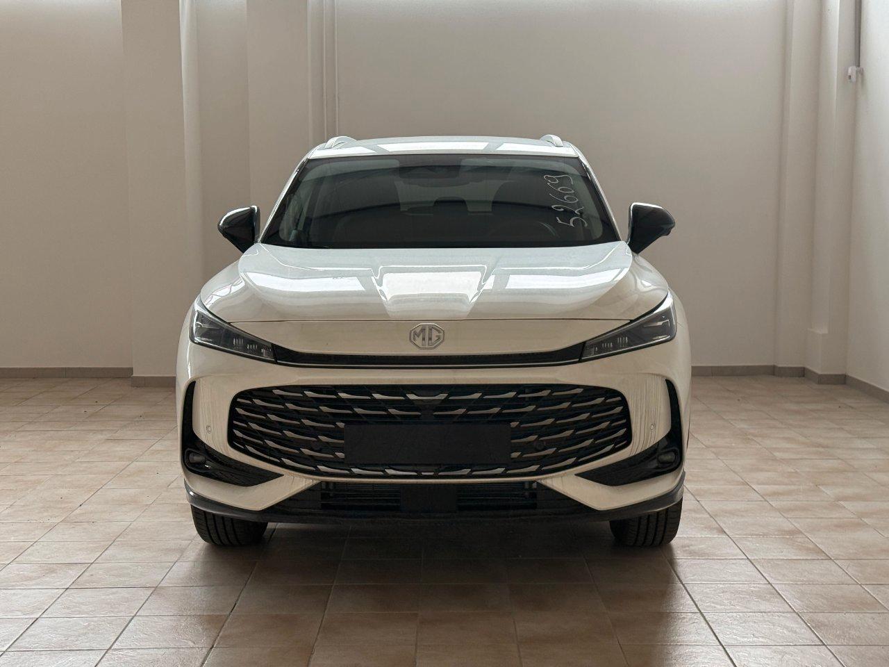 Mg HS 1.5 hybrid+ Luxury auto