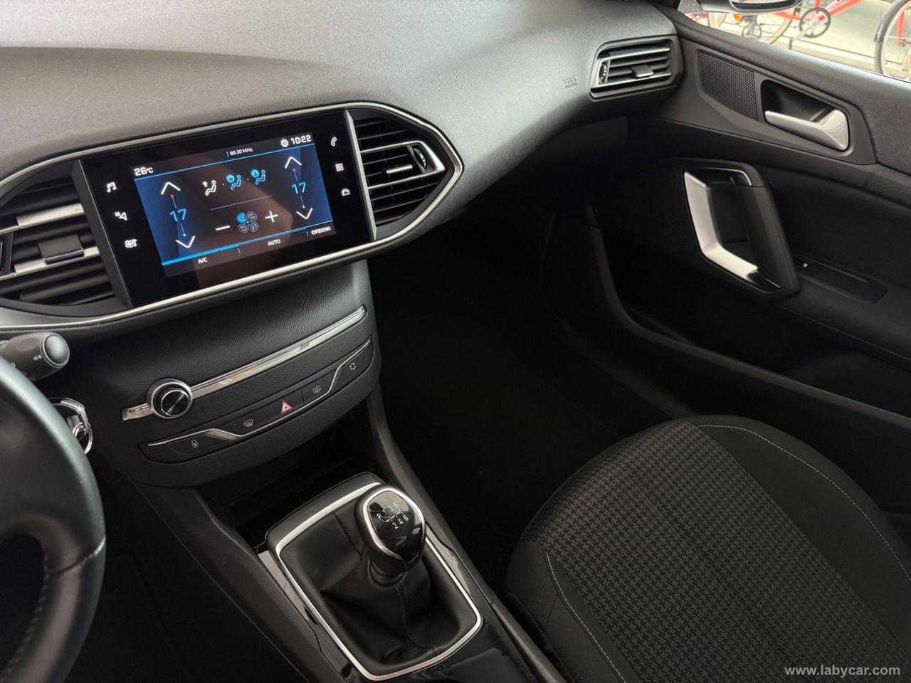 PEUGEOT 308 BlueHDi 130 S&S Active Business