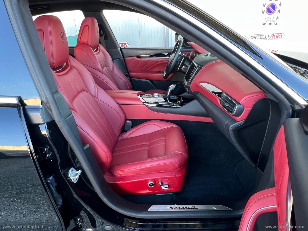 MASERATI Levante V6 Diesel AWD Gransport IVA DEDUCIBILE