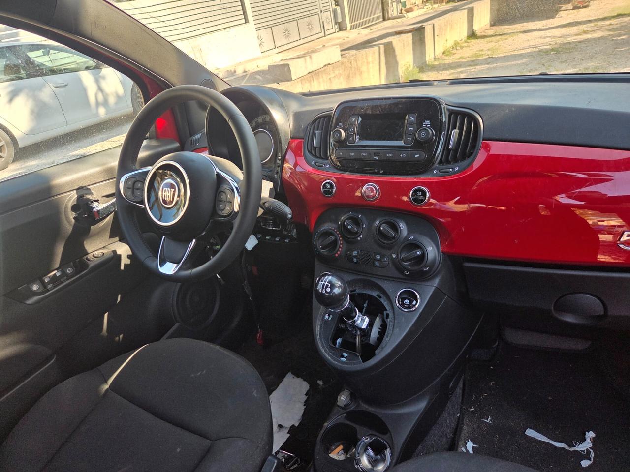 Fiat 500 1.0 Hybrid Red ANNO 2024- SINISTRATA