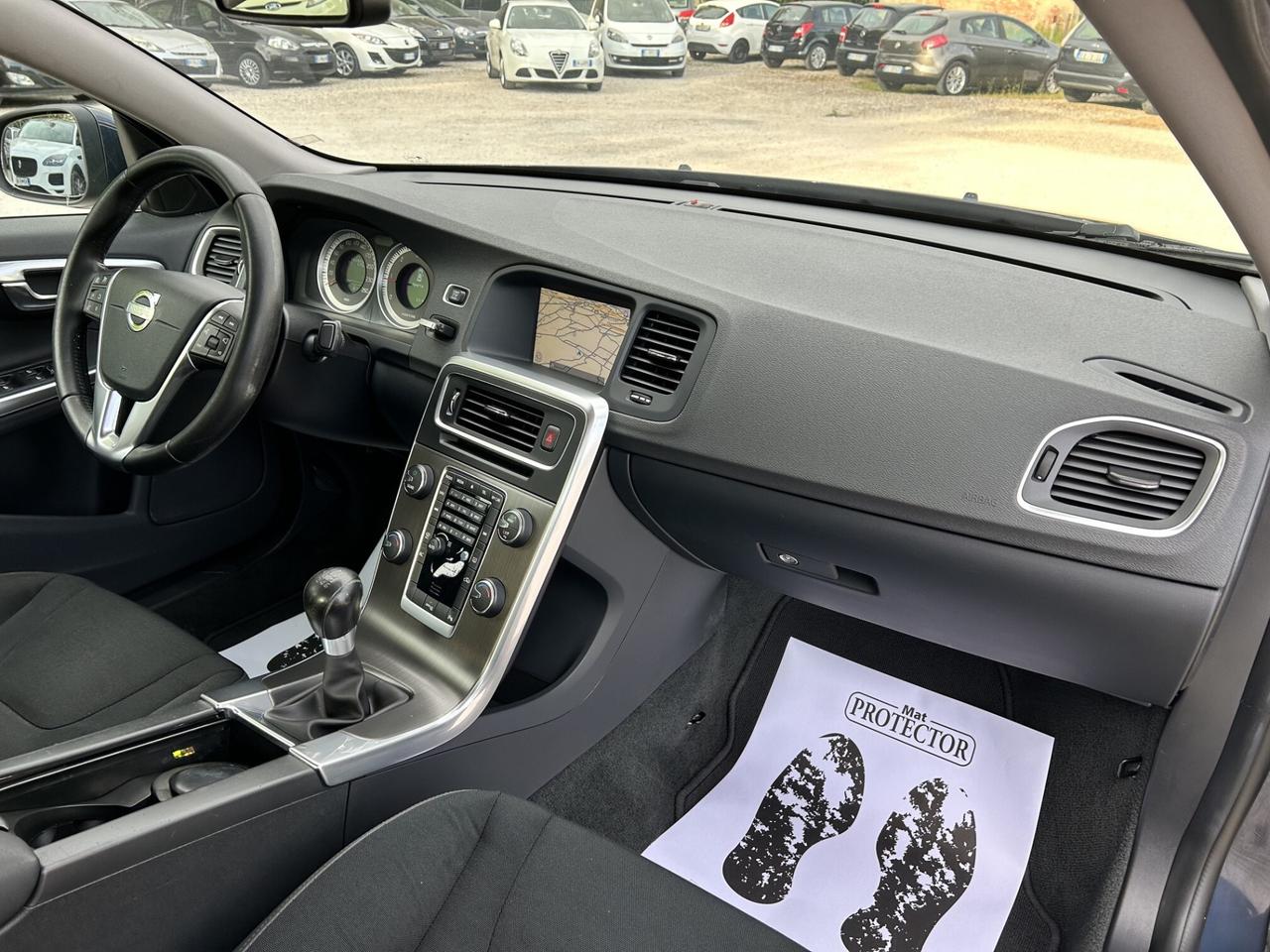 VOLVO S60 1.6 D2 115CV MOMENTUM UNICO PROPRIETARIO