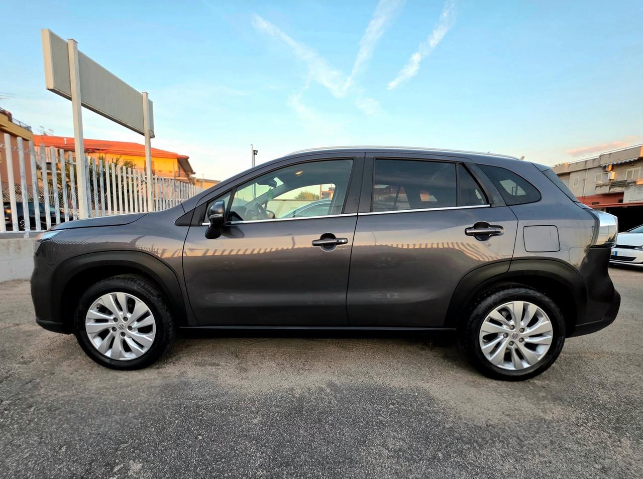 Suzuki S-Cross 1.4 Hybrid Top