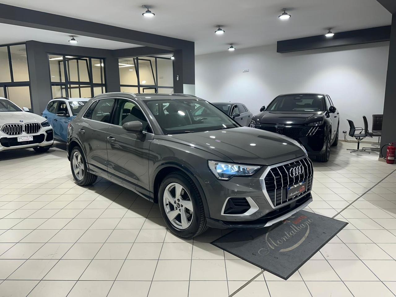 Audi Q3 35 TDI quattro S tronic Business Advanced