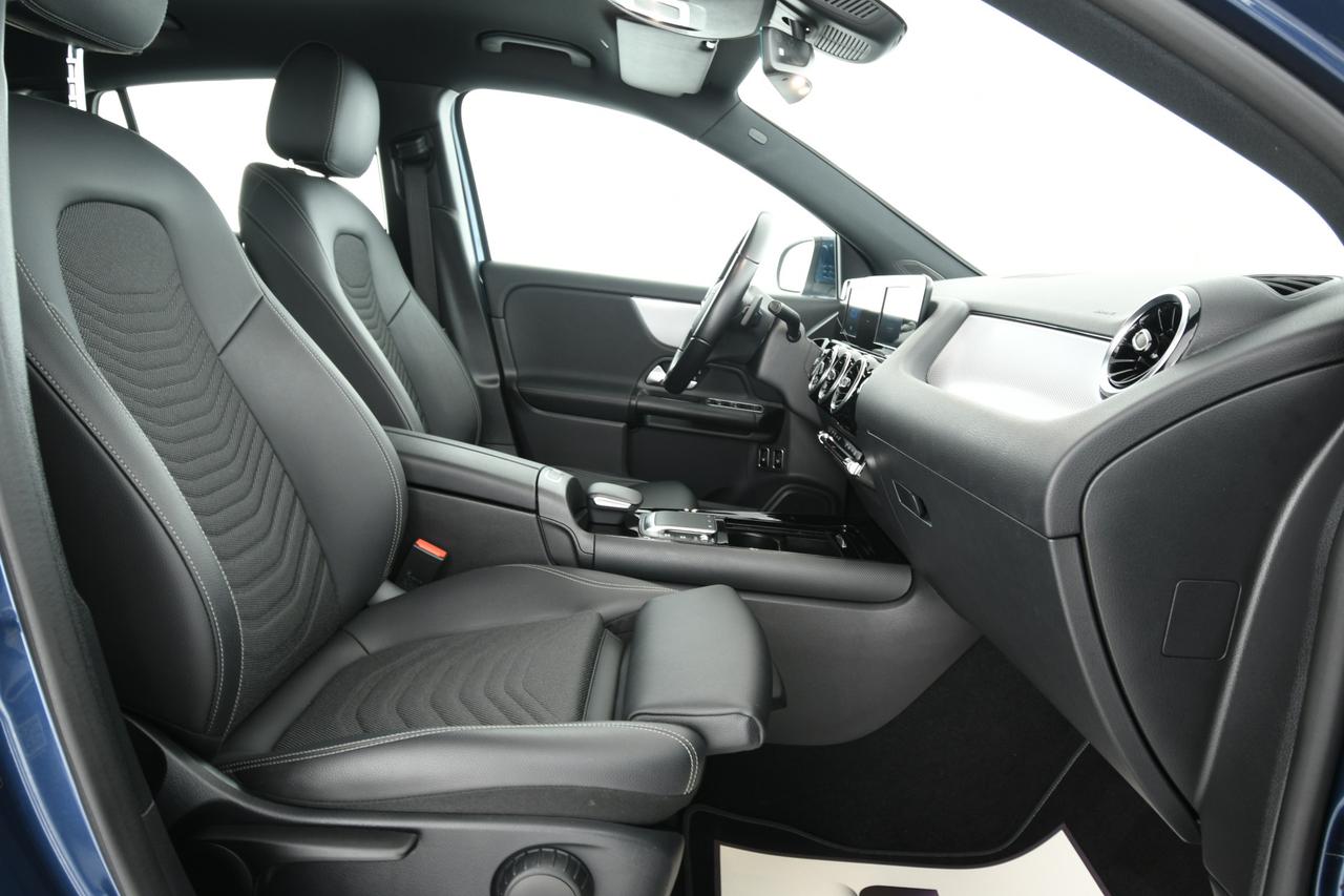 Mercedes-Benz GLA 250 e phev (eq-power) Sport auto CAMERA+LED+C18"