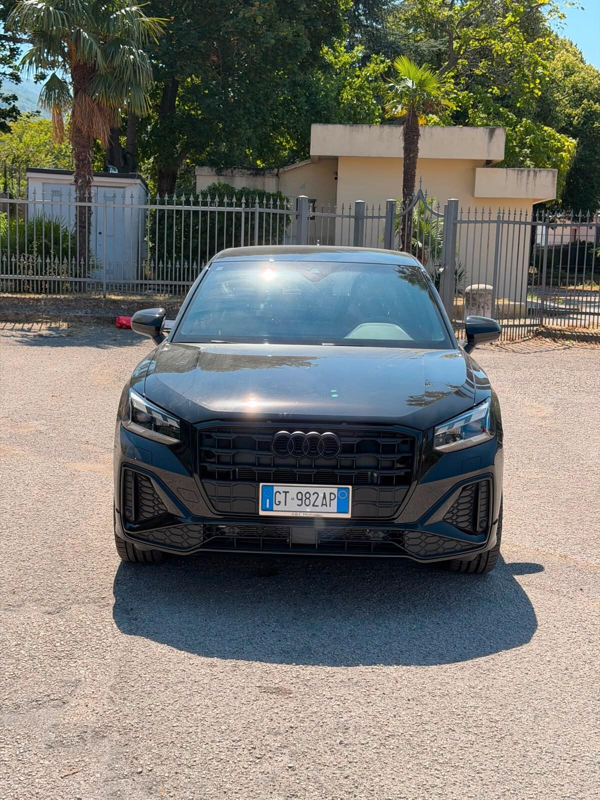 Audi Q2 30 TDI S line Edition