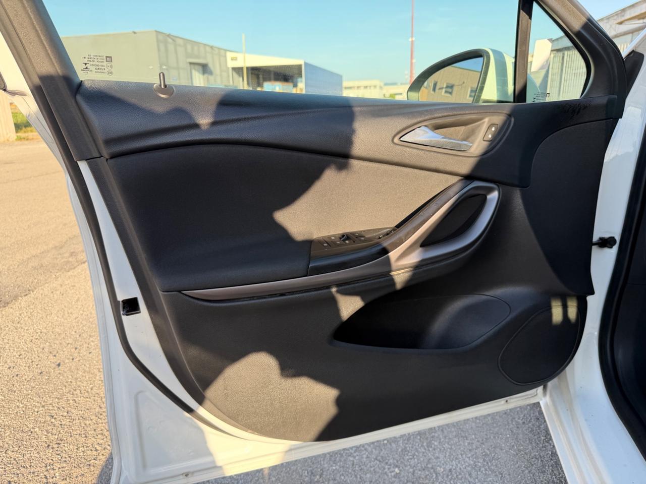 Opel Astra 1.6 CDTi 136CV 12M GARANZIA