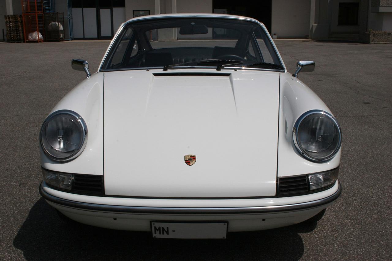 PORSCHE 911 T 2.4 coupe