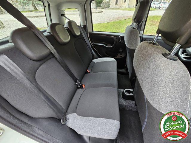 FIAT Panda 1.0 FireFly S&S Hybrid City Life UNICO PROP.