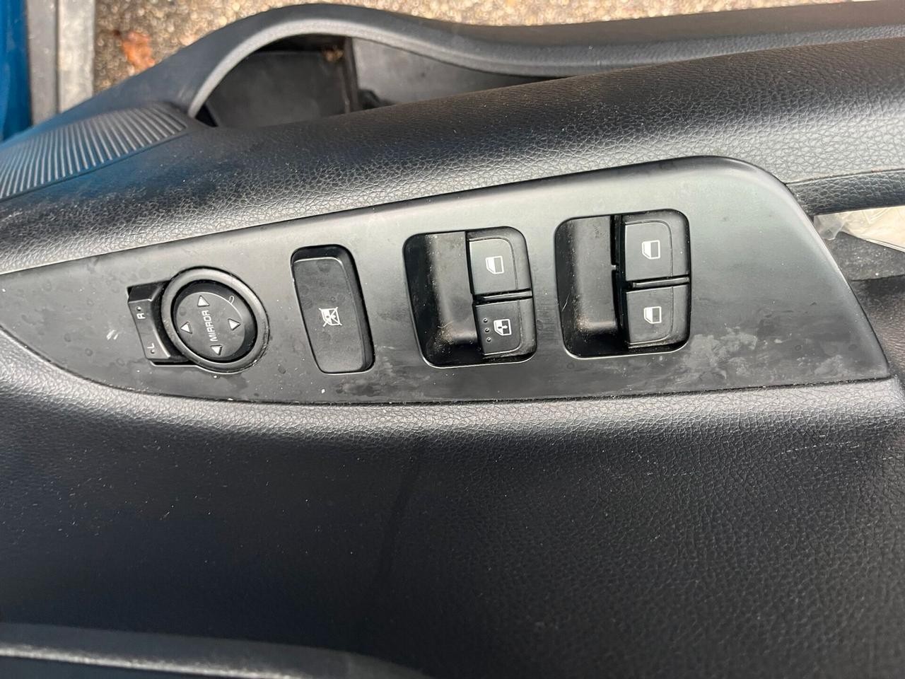 Kia Stonic 1.2 DPI 83CV Style