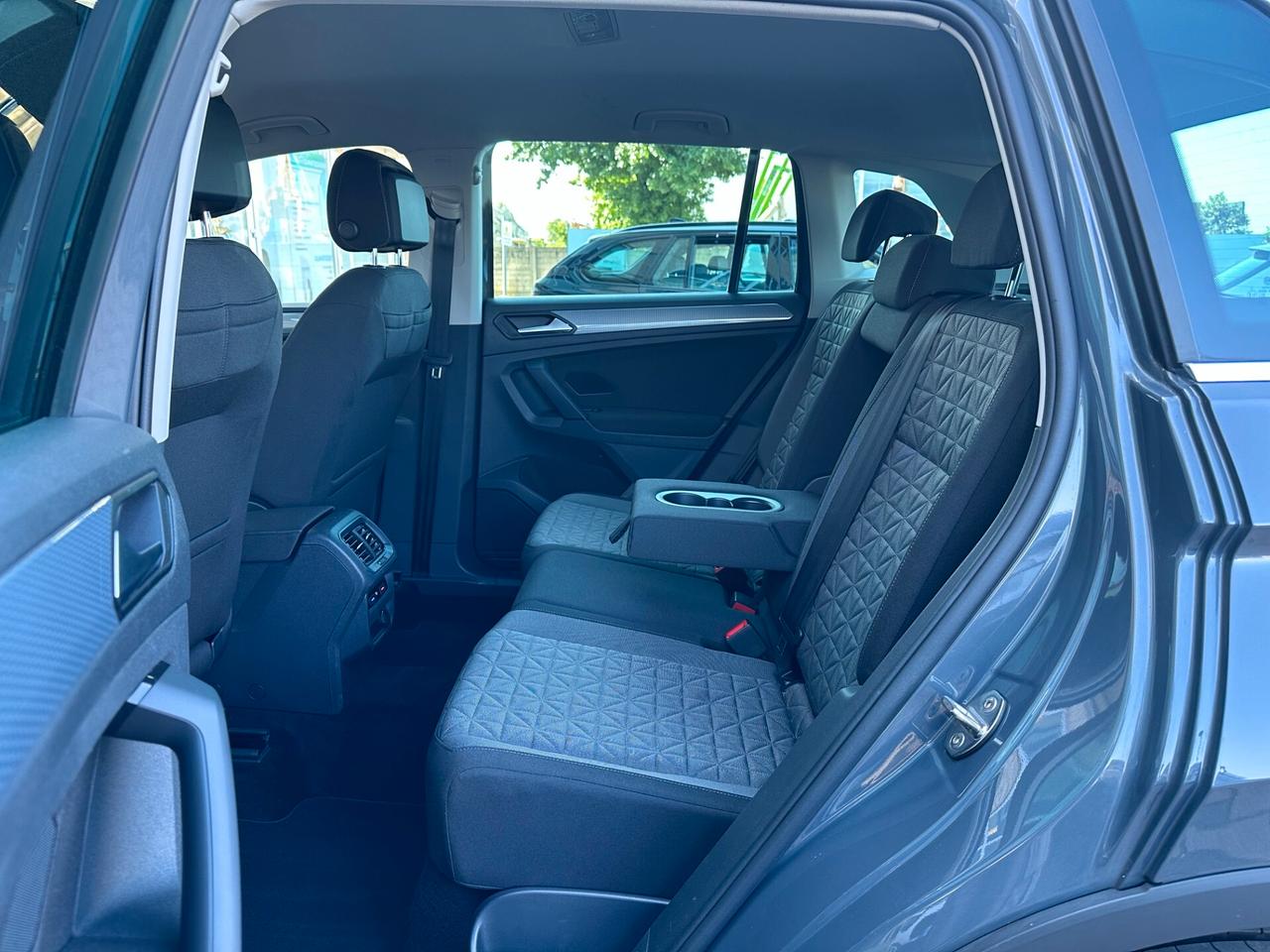 VW Tiguan 2.0TDI 150CV 4MOTION DSG NAVI! FULL LED!