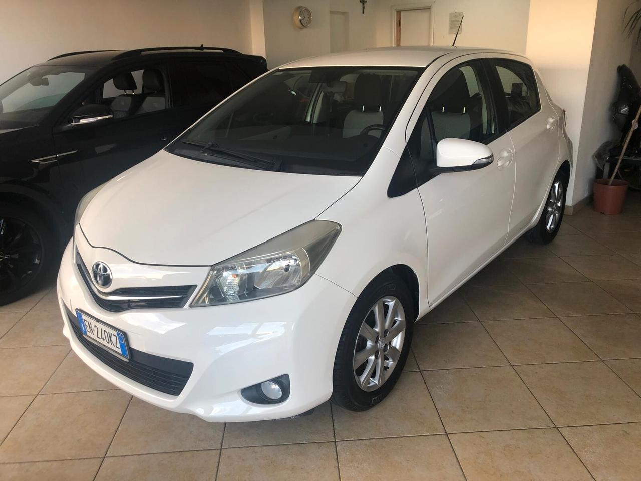 Toyota Yaris 1.3 5 porte Style CVT Stop & Start