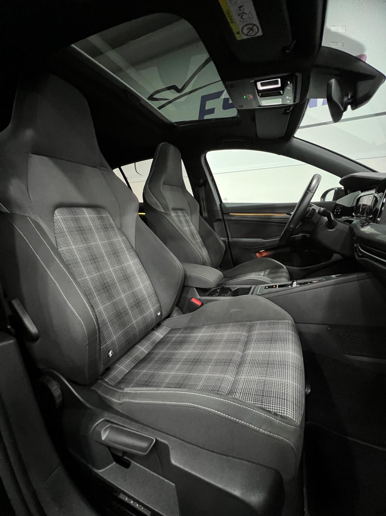 Volkswagen GOLF 8 2.0 TDI DSG GTD 200 cv