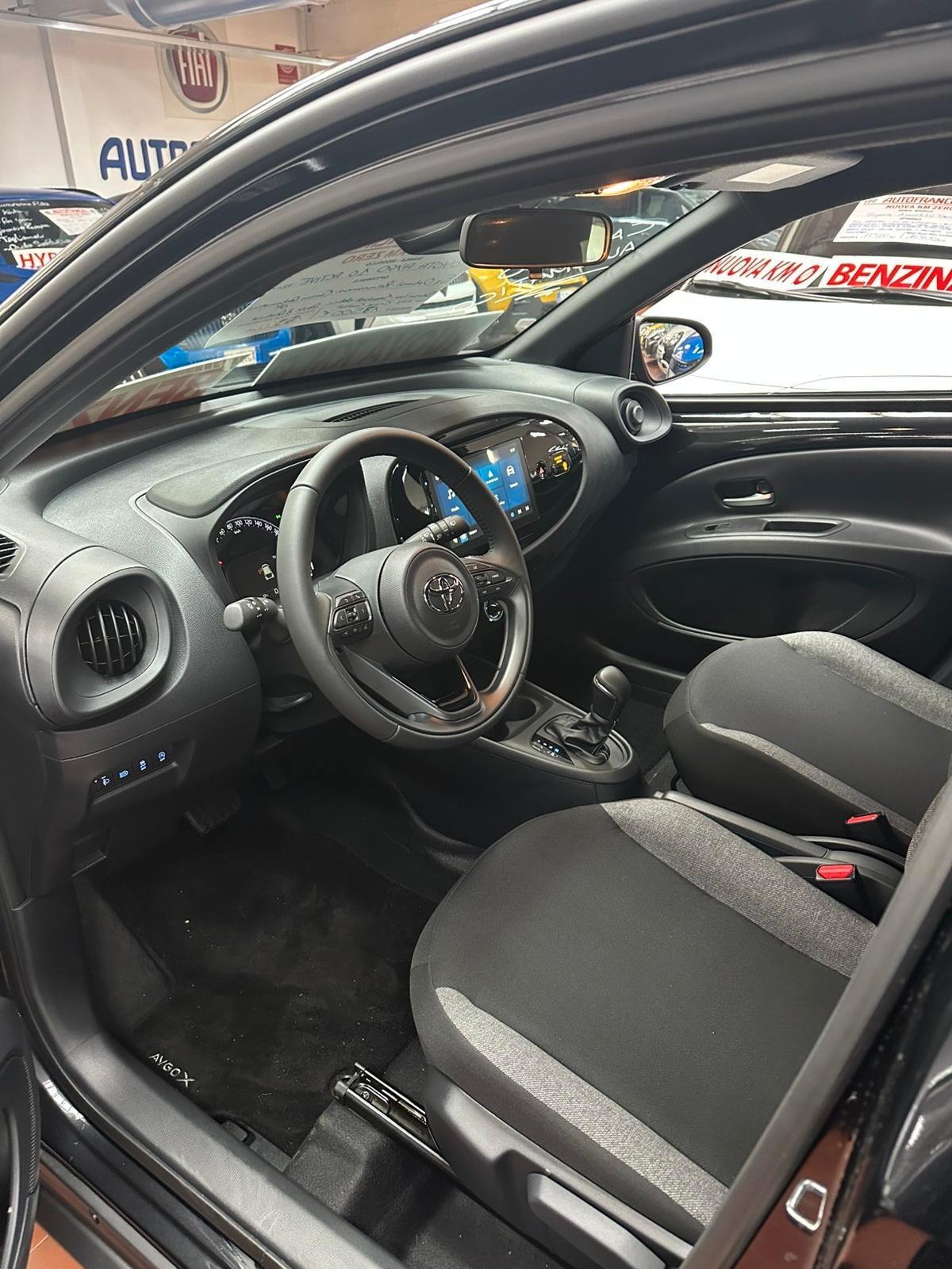 Toyota Aygo X 1.0 VVT-i 72 CV 5 porte Active S-CVT