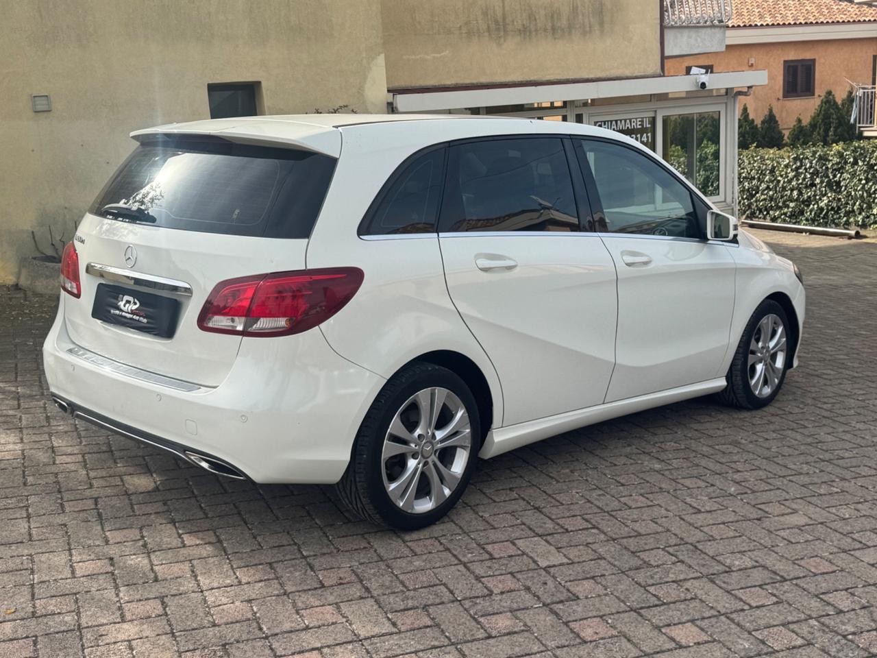 Mercedes-benz B 180 d Automatic Premium