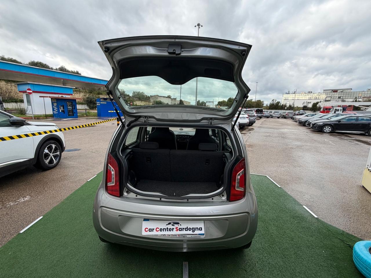 Volkswagen up! 1.0 5p. move