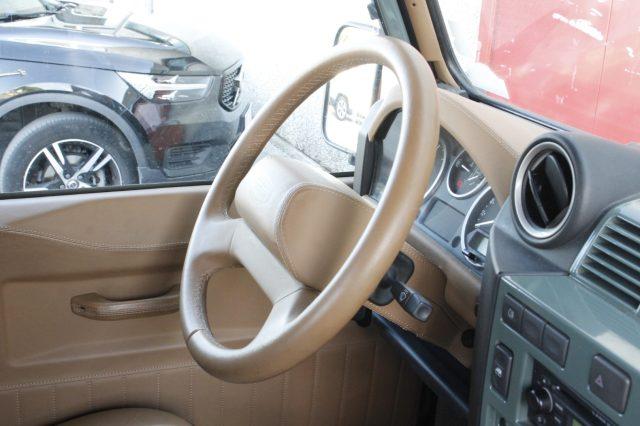 LAND ROVER Defender 90 2.4 TD4 INTROVABILE!!! PELLE/6 POSTI